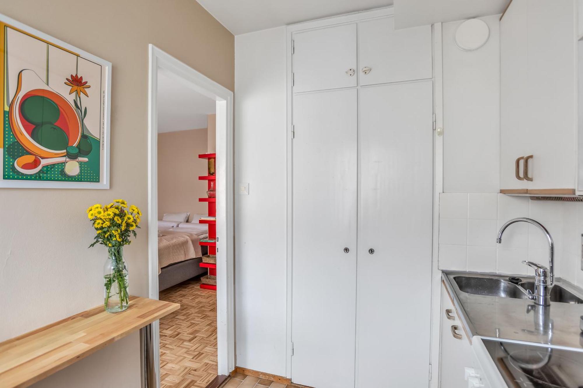 Vibrant And W Netflix, Wifi, 200m Tram And Bus Appartement Helsinki